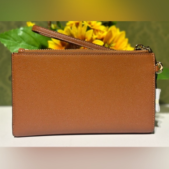 🆕MARC JACOBS Phone Wristlet Wallet from NORDSTROM Rack - Picture 3 of 17